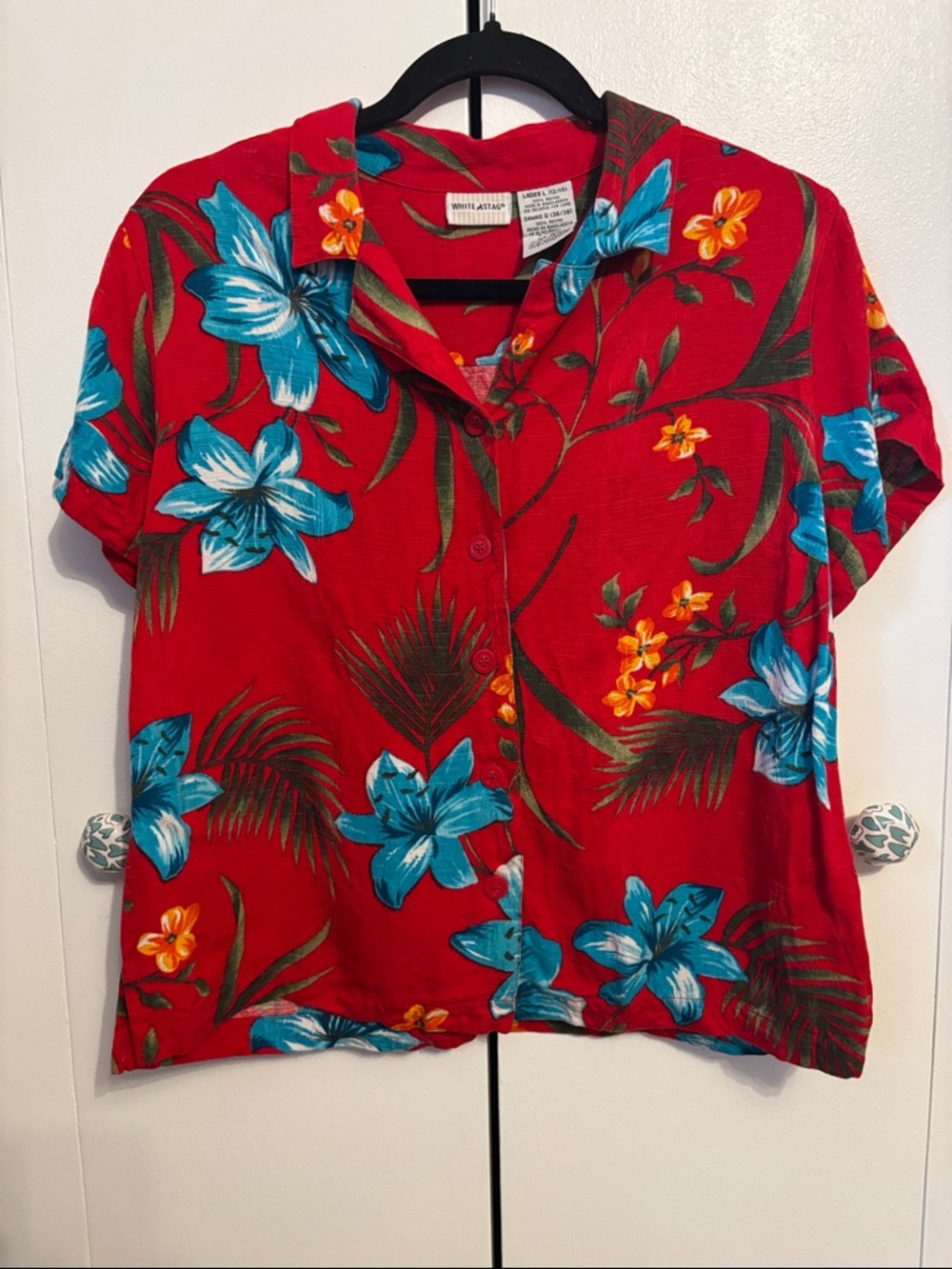 White Stag Red Tropical Floral Button-Up Blouse